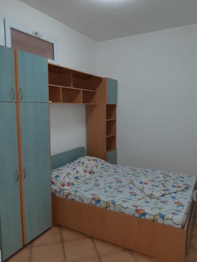 Villa Rozzy Navodari Bagian luar foto